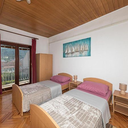 Gorgeous Apartment In Marina With Wifi Exterior foto