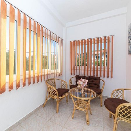 Gorgeous Apartment In Marina With Wifi Exterior foto